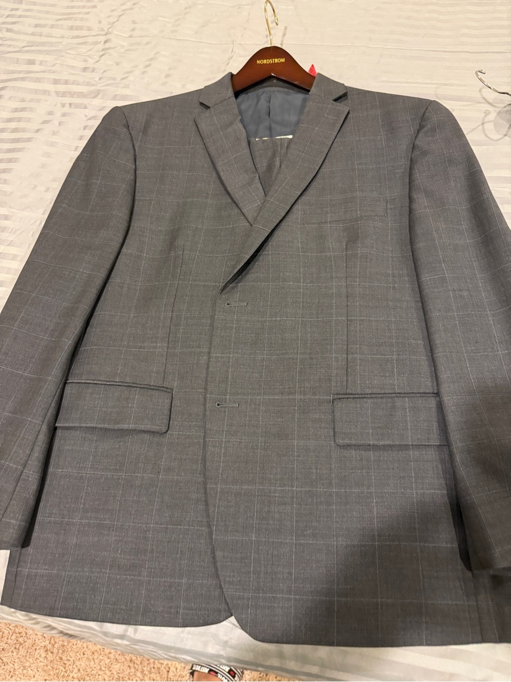 Michael Kors Men's Gray Windowpane 2 piece Suit with Tan Lining!